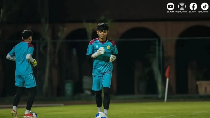 Thủ môn Lào được vinh danh trong trận với Indonesia