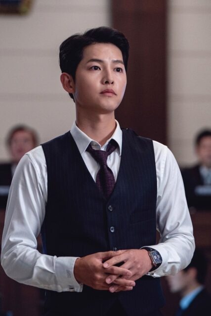 Song Joong Ki bị đổ tội quấy rối trong show Shame!