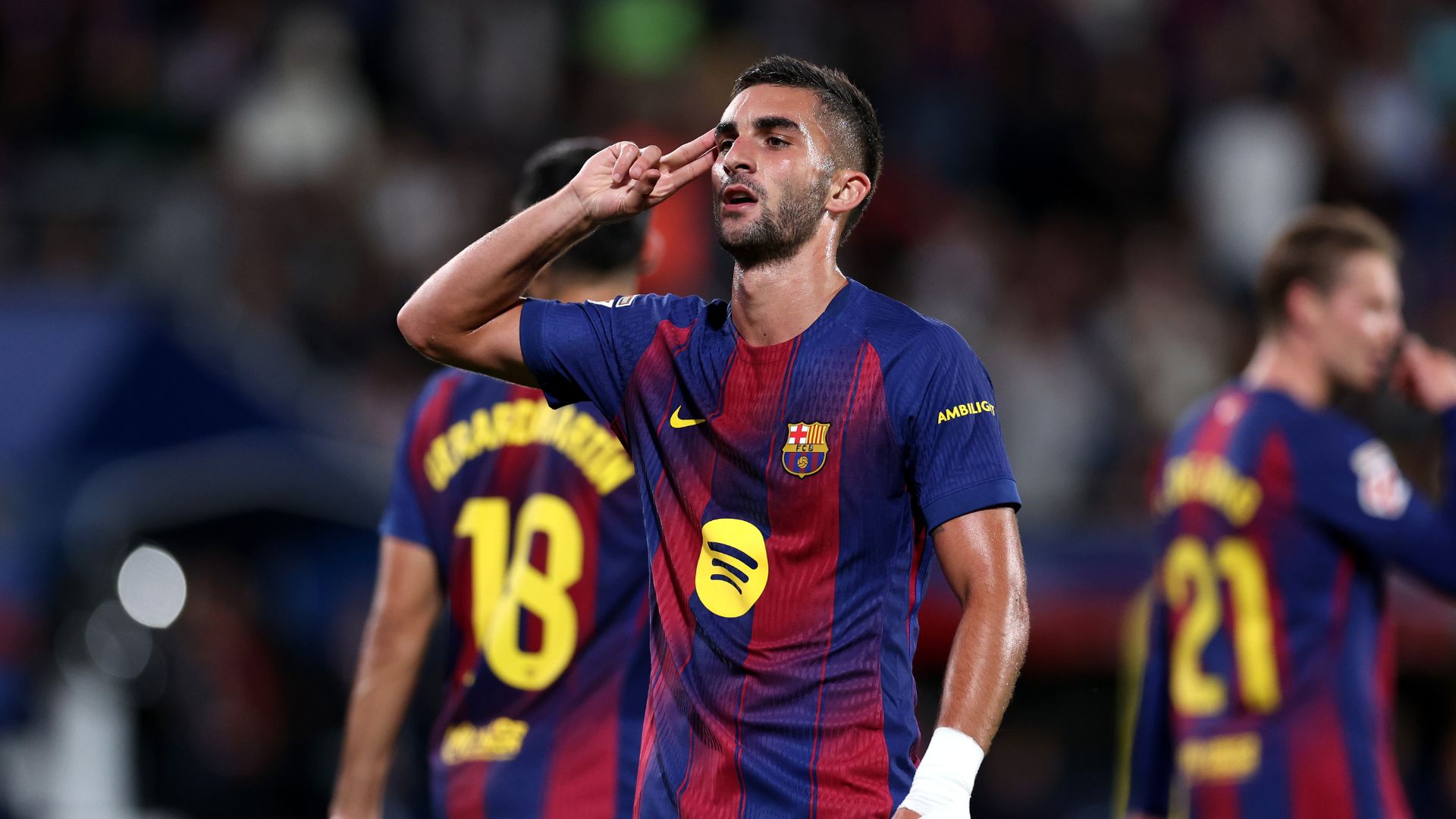 Đại thắng Getafe, Barcelona tiếp tục bám sát Real Madrid trong cuộc đua vô địch La Liga - Ảnh 1. Barcelona