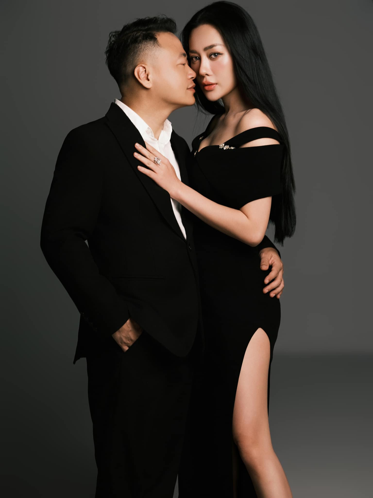 Phương Oanh và ông xã - shark Bình