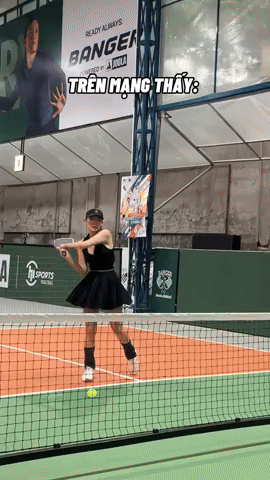 Minh Hằng cực mê pickleball