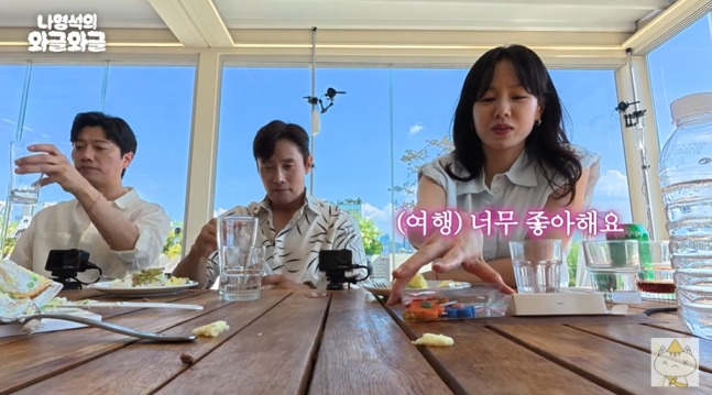 Hyun Bin và Son Ye Jin trong buổi phỏng vấn