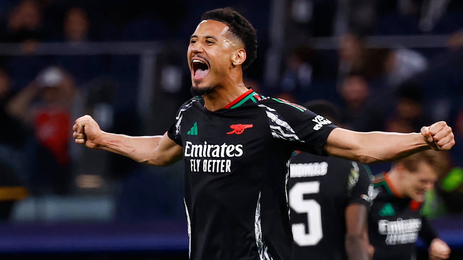Arsenal đẩy mạnh nhiệm vụ gia hạn với Saliba.