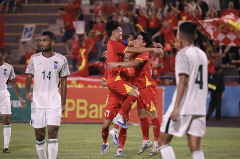 U23 Việt Nam vs U23 Singapore: Thêm một chiến thắng