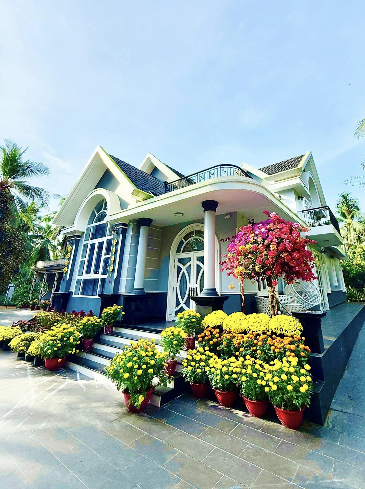 Căn biệt thự rộng lớn ở quê hương Bến Tre