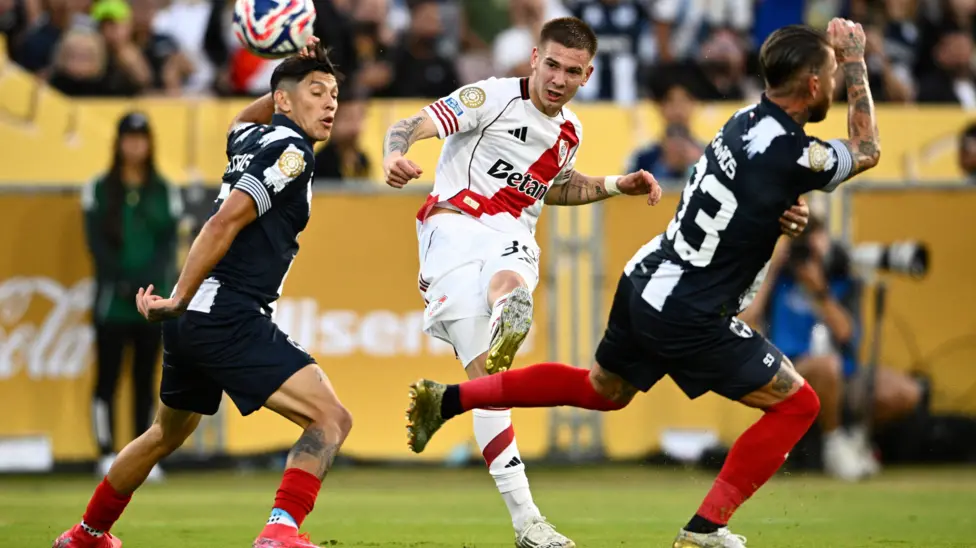 Mastantuono thi đấu đối đầu Ramos