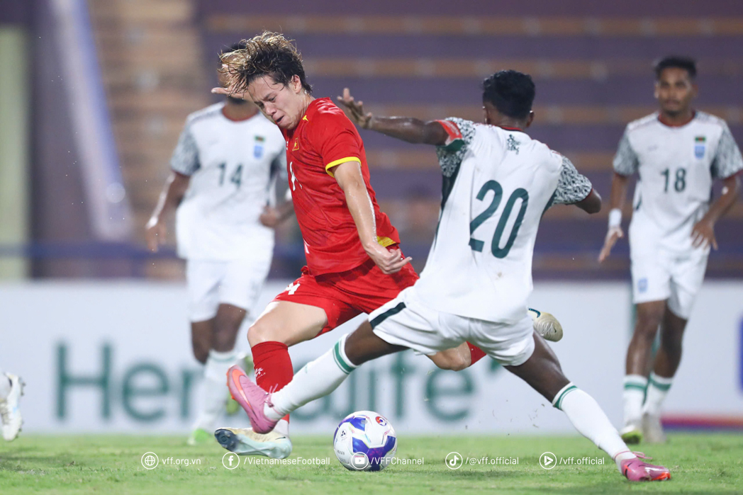 Viktor Lê đã có bàn thắng đầu tiên ở các giải đấu chính thức cho U23 Việt Nam
