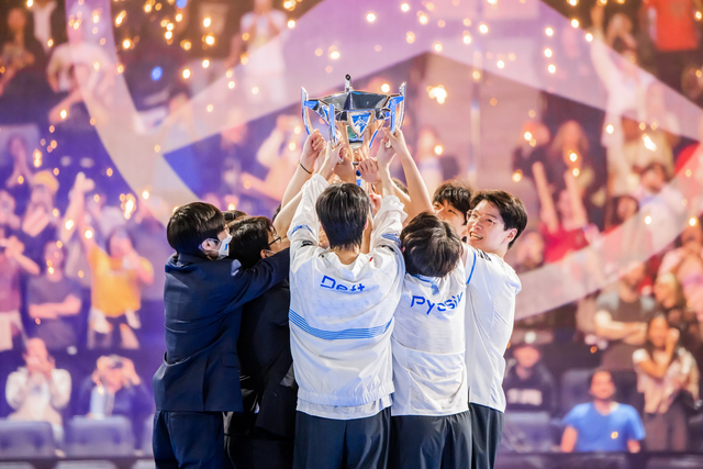 Nhìn lại DRX và T1 - 2 seed 4 đã làm nên lịch sử LMHT- Ảnh 1.