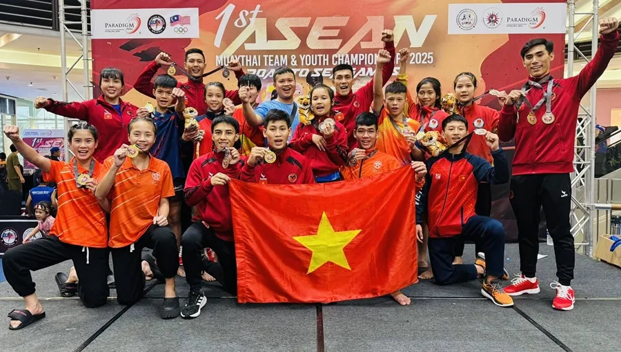 Đội muay trẻ Việt Nam giành thành tích tại Malaysia