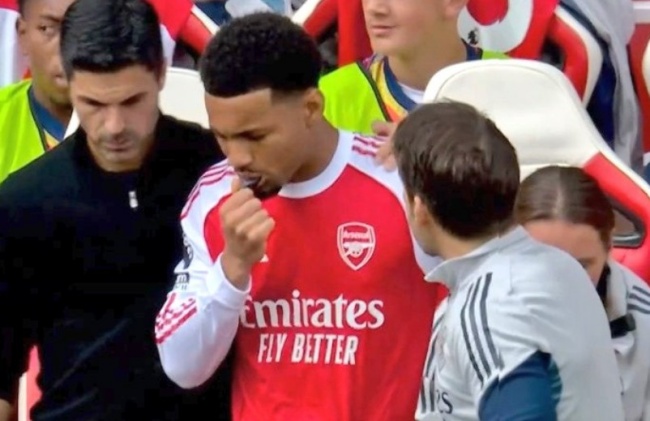 Ethan Nwaneri - Cầu thủ trẻ Arsenal