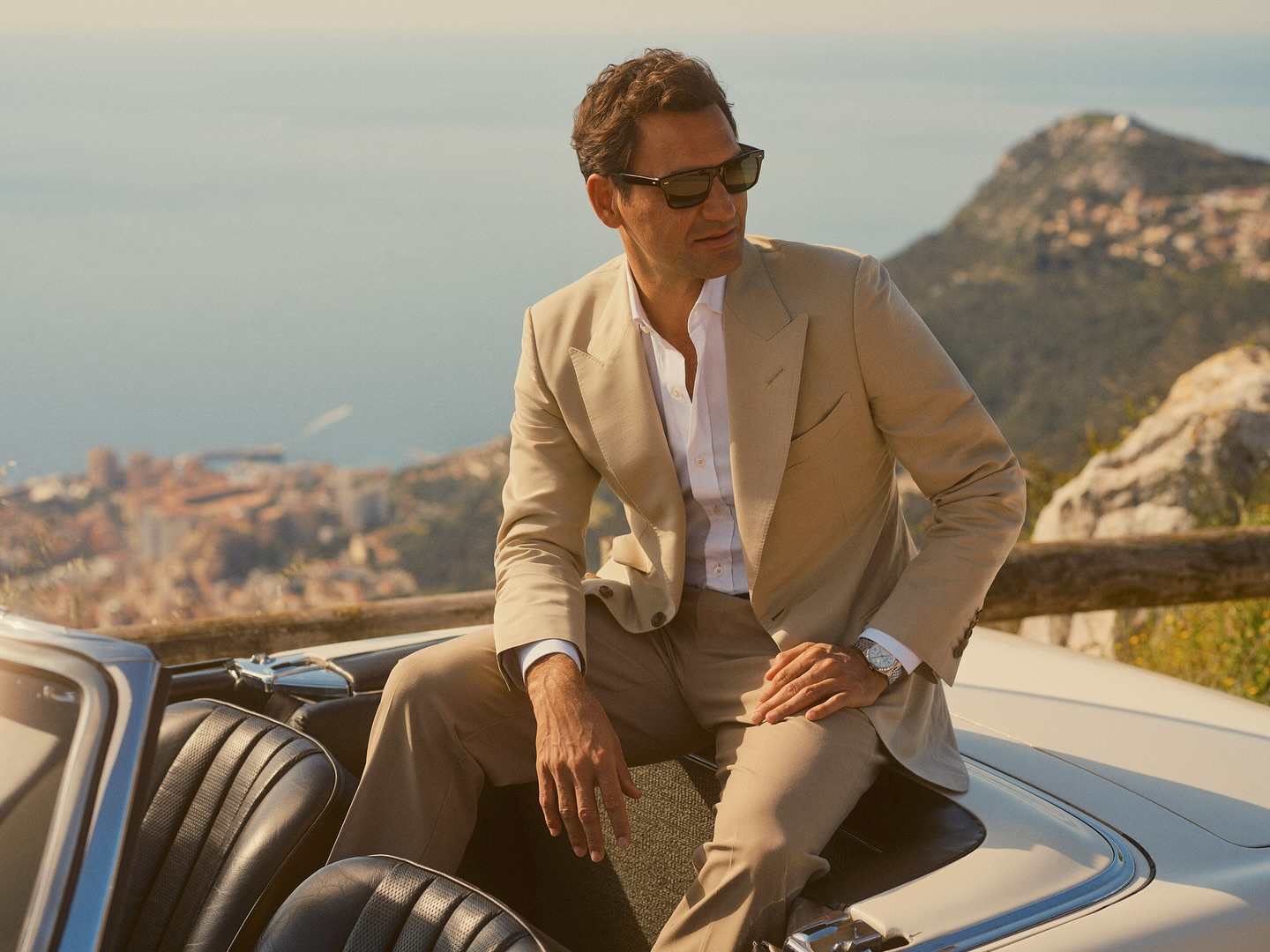 Federer biểu tượng lịch lãm dù đã giải nghệ
