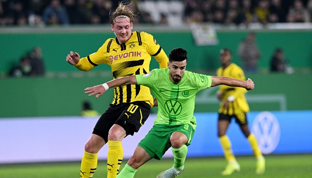 Dortmund được dự đoán gặp nhiều khó khăn dù có lợi thế sân nhà. Dortmund được dự đoán gặp nhiều khó khăn dù có lợi thế sân nhà.