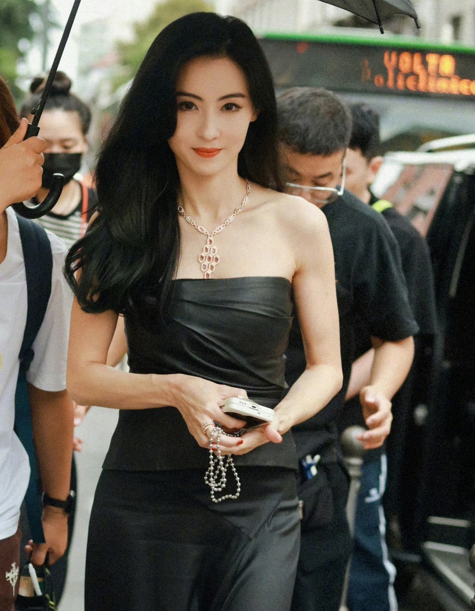 Trương Bá Chi với vẻ đẹp băng thanh ngọc khiết