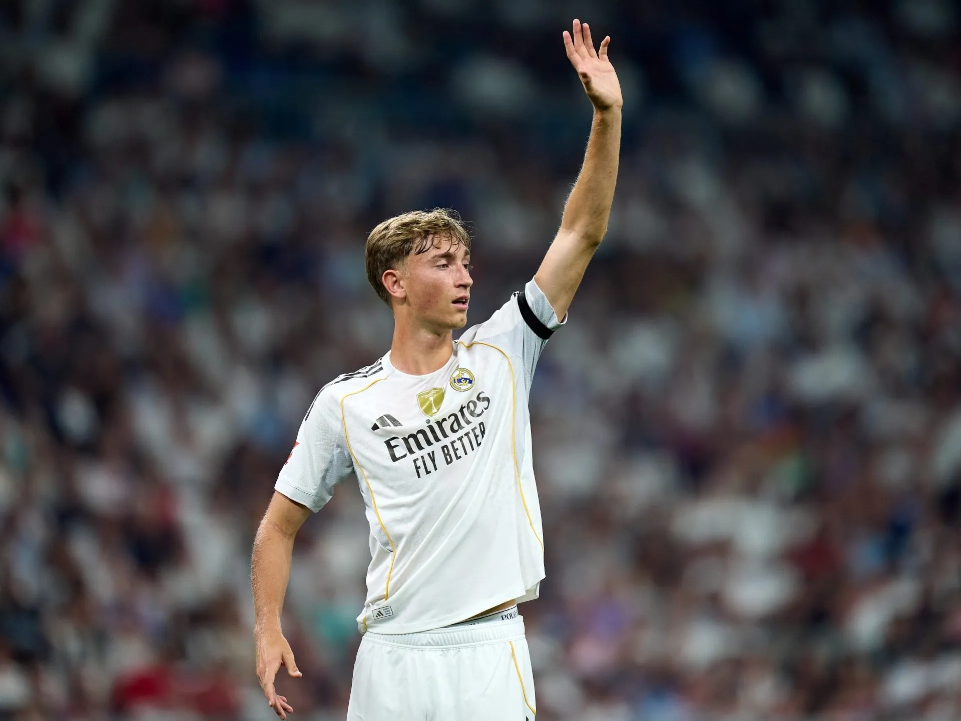 21h15 ngày 13/9, sân Reale Arena, Real Sociedad - Real Madrid: Bức tường bằng vàng của Alonso - Ảnh 1.