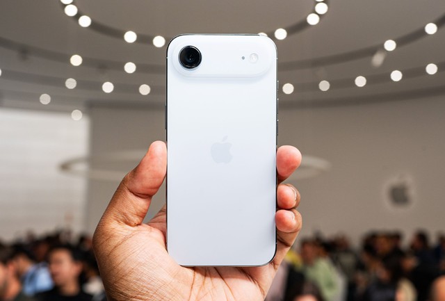 Thiết kế mỏng nhẹ của iPhone Air