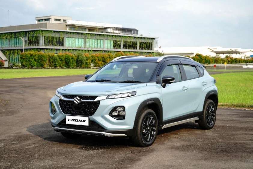 Suzuki Fronx cạnh tranh Toyota Raize và Kia Sonet