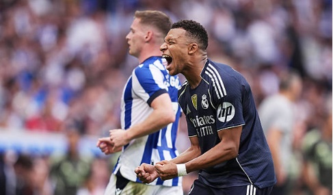 Mbappe lại tiếp tục tỏa sáng.