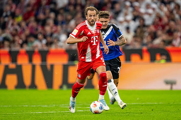 Harry Kane ghi bàn cho Bayern Munich