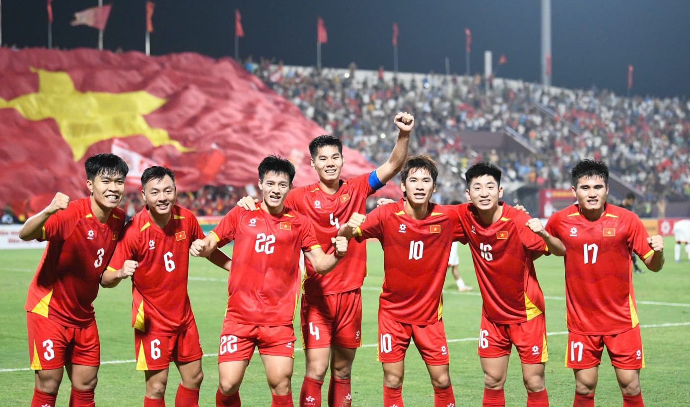 U23 Indonesia ăn mừng sau trận thắng