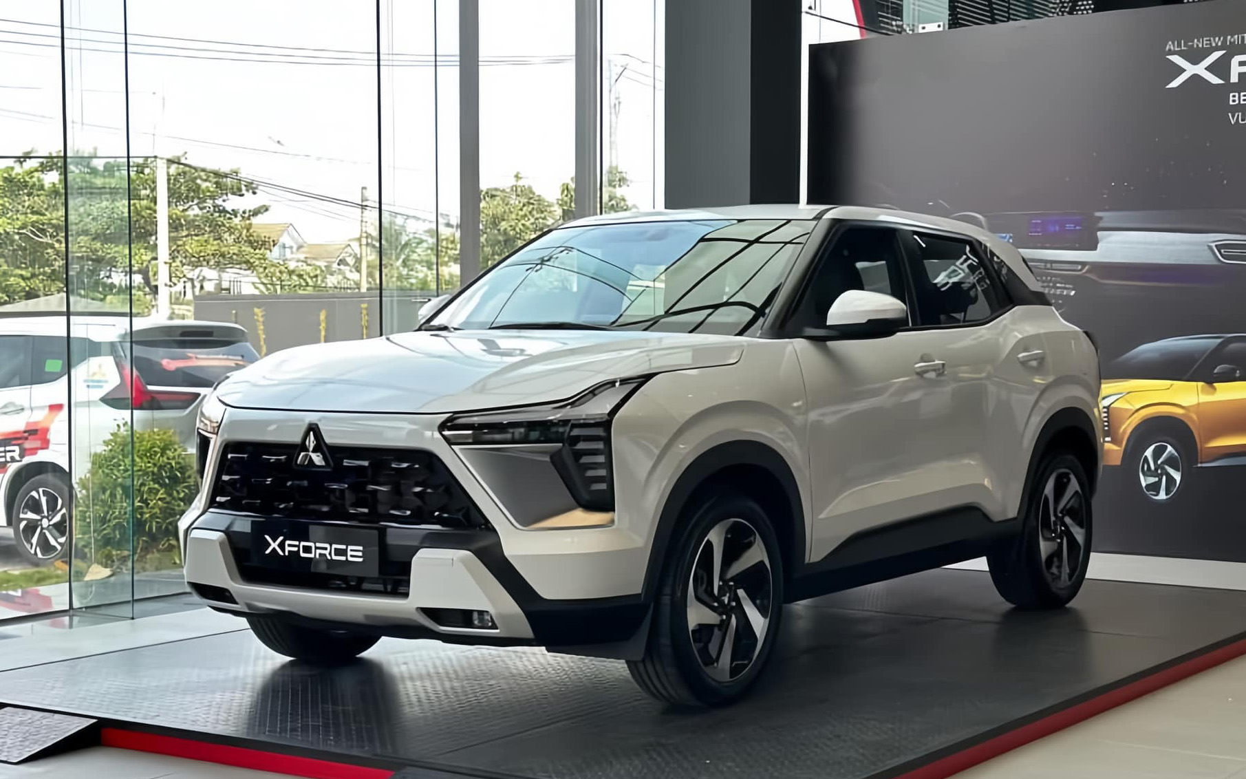 Mitsubishi Xpander trong chương trình khuyến mãi tháng 9