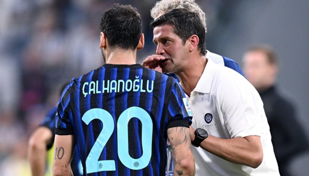 Chivu đang đối mặt sức ép lớn