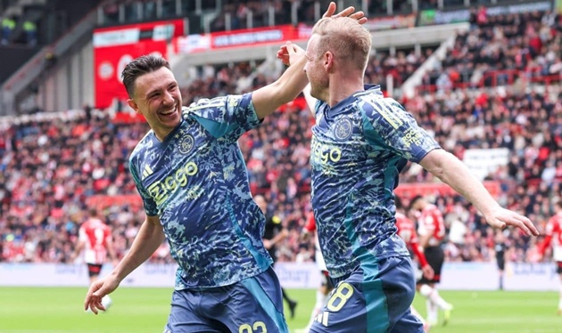 Ajax đang thi đấu ấn tượng
