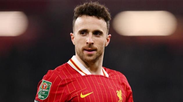 Liverpool làm điều đúng đắn với gia đình Jota