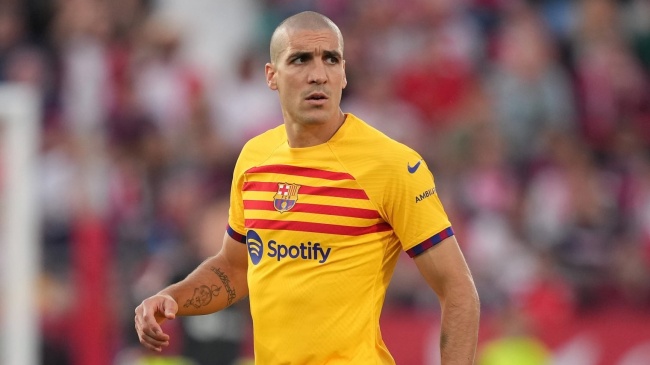 Oriol Romeu rời Barcelona.
