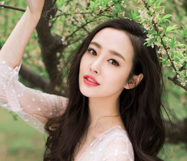 Châu Tấn duy trì quan hệ tốt với đồng nghiệp