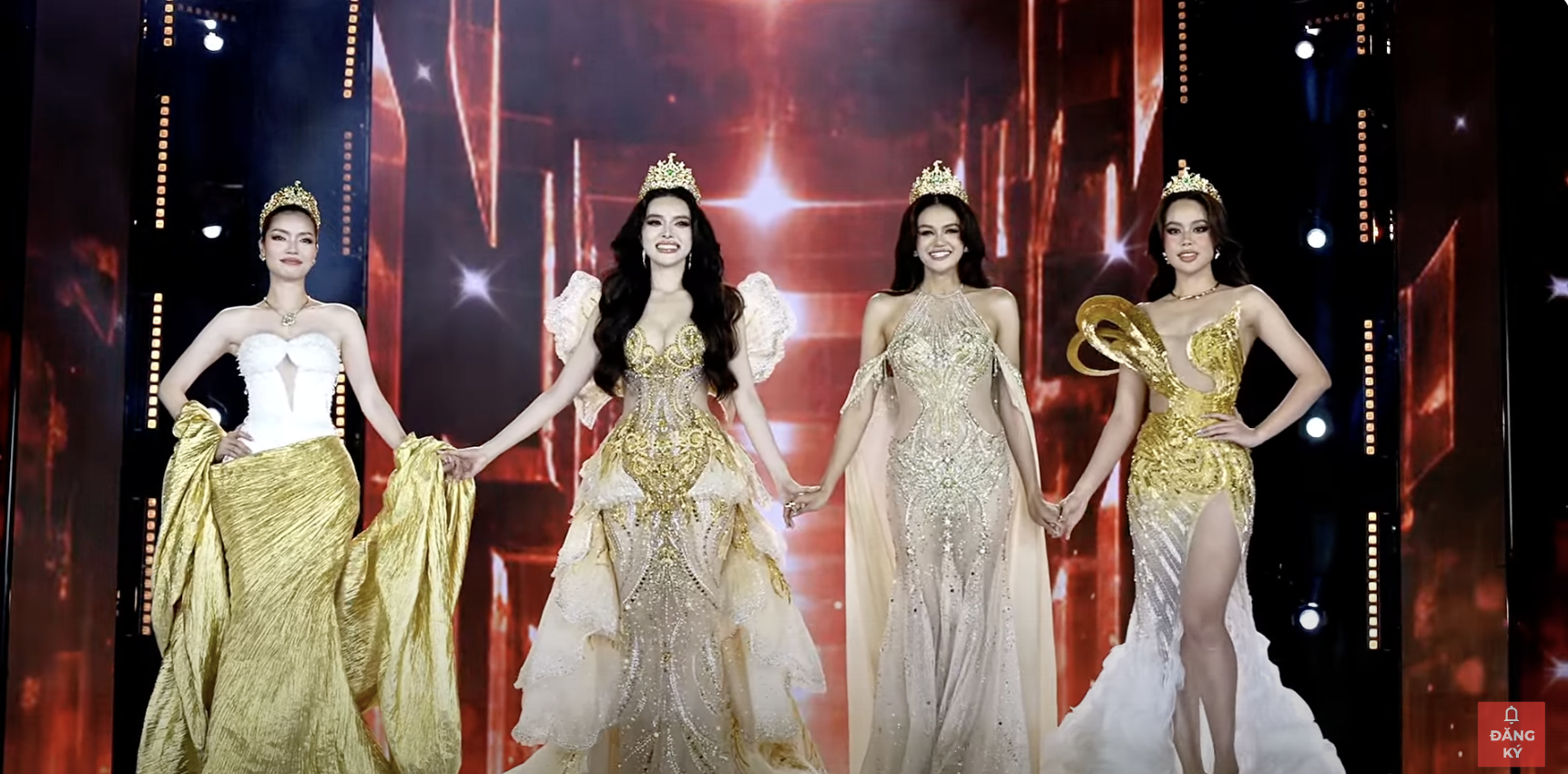 Bốn Á hậu chia tay nhiệm kỳ