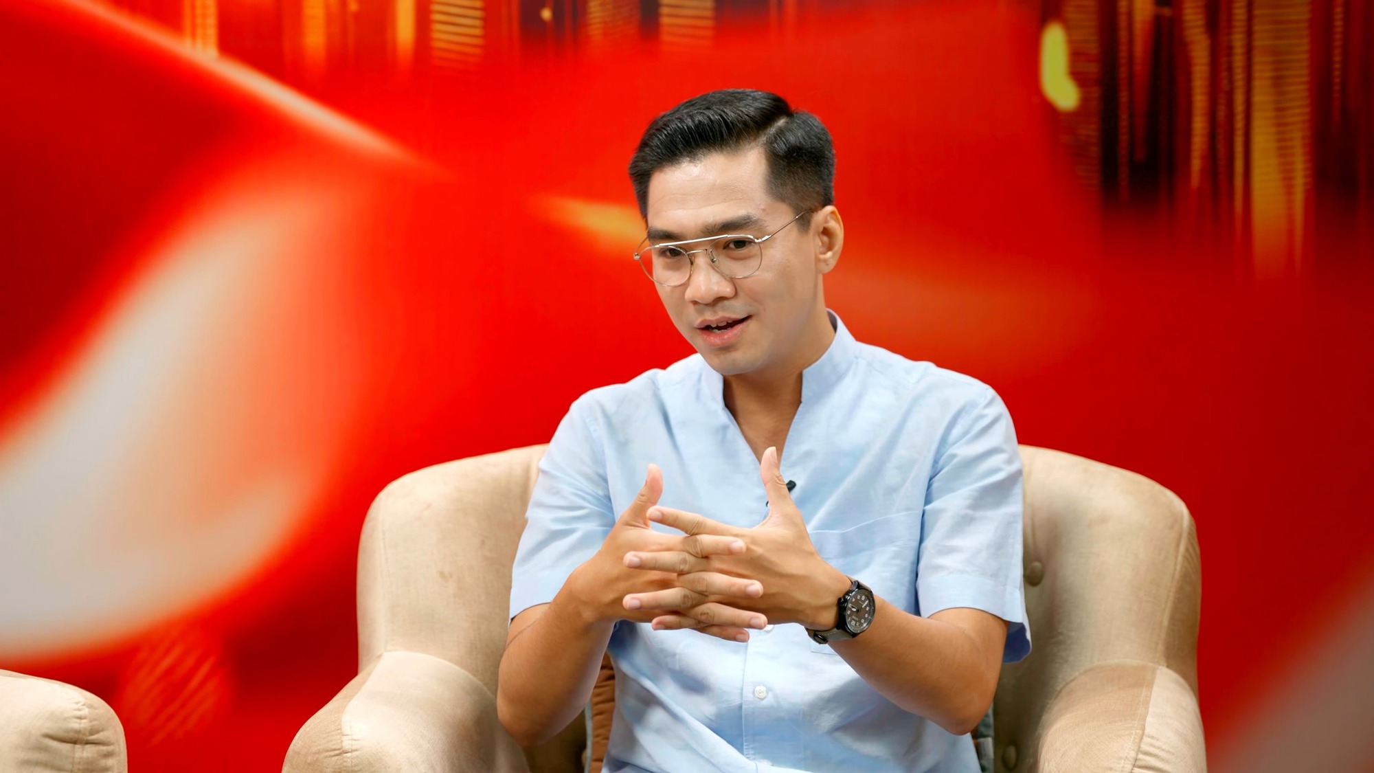 Anh Hoàng Văn Khoa (streamer Pew Pew)