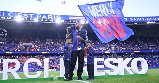 Kimpembe nhận áo số 3 tại lễ tri ân PSG