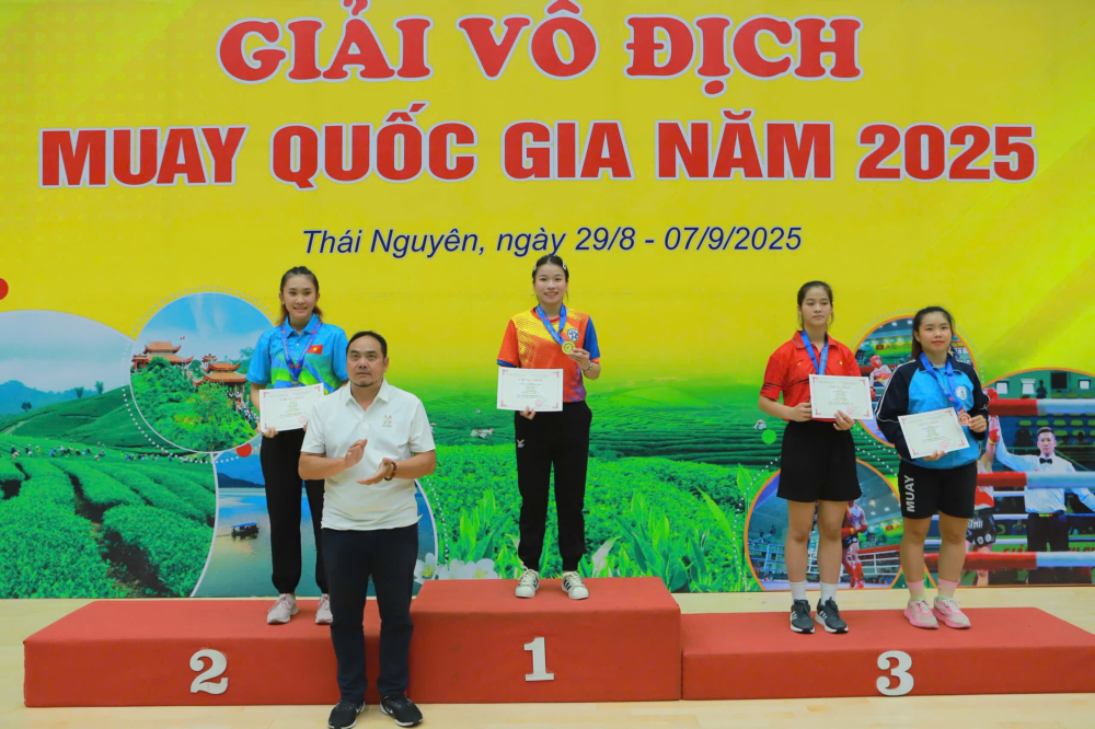 Lễ trao giải các vận động viên đoạt huy chương