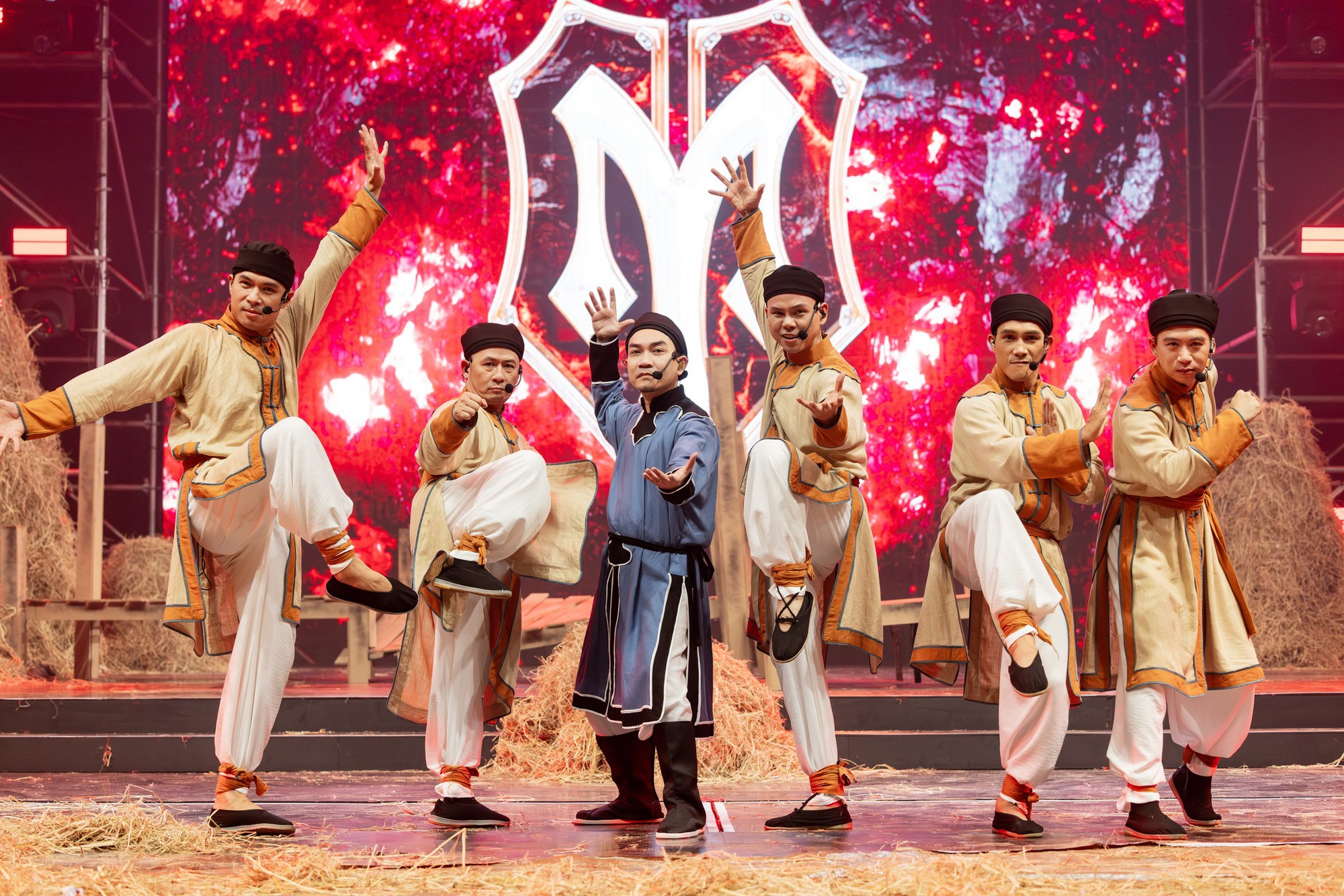 1 nam nghệ sĩ gặp tai nạn giao thông trên đường đến concert Anh Trai Vượt Ngàn Chông Gai