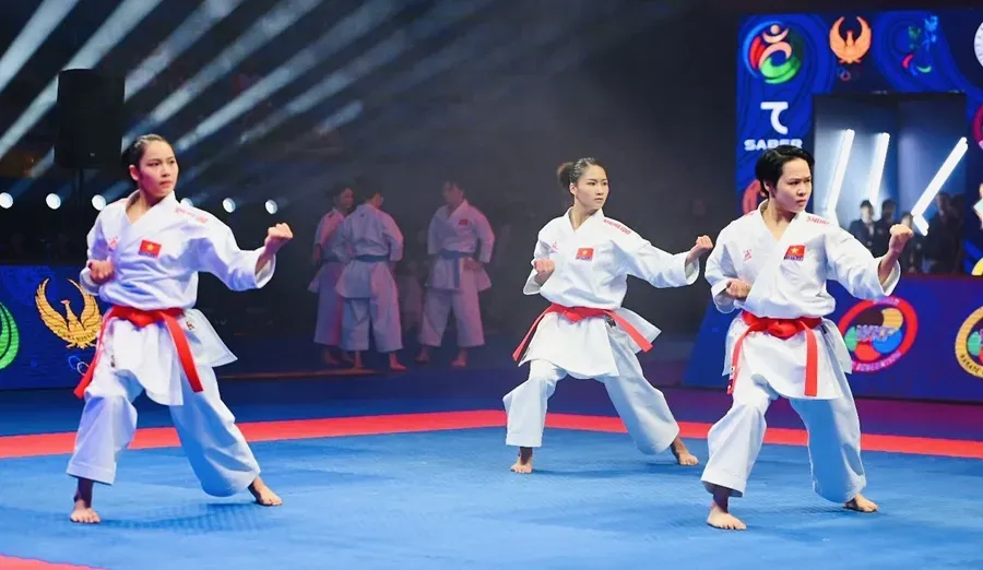 Karate Việt Nam giành HCV kata đồng đội nữ