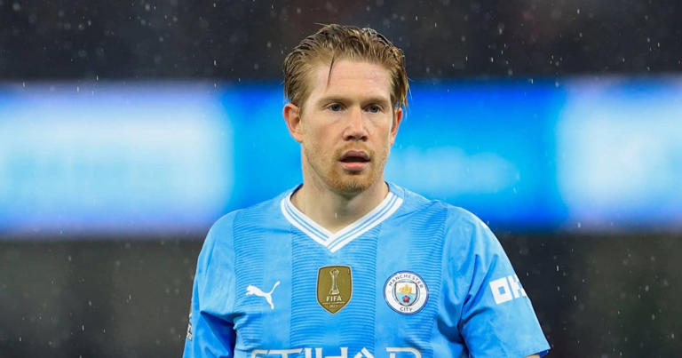 Kevin De Bruyne cập bến Napoli miễn phí