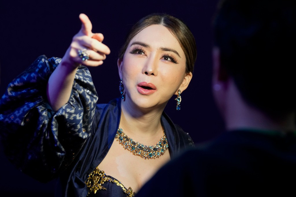 Công bố CEO thay thế nữ tỷ phú chuyến giới tại Hoa hậu Hoàn vũ- Ảnh 1. Nữ tỷ phú chuyển giới Anne Jakrajutatip.