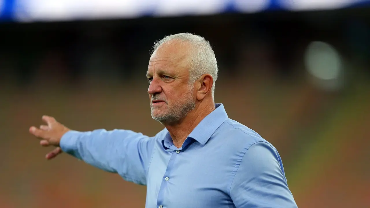 HLV Graham Arnold tỏ rõ sự thận trọng