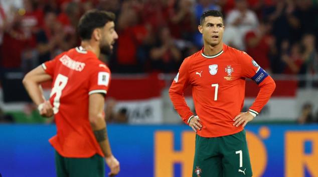 Bruno Fernandes và Cristiano Ronaldo
