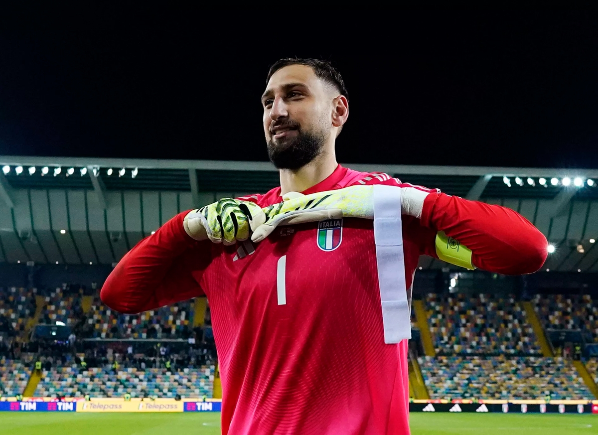 Gianluigi Donnarumma trong màu áo đội tuyển Italy