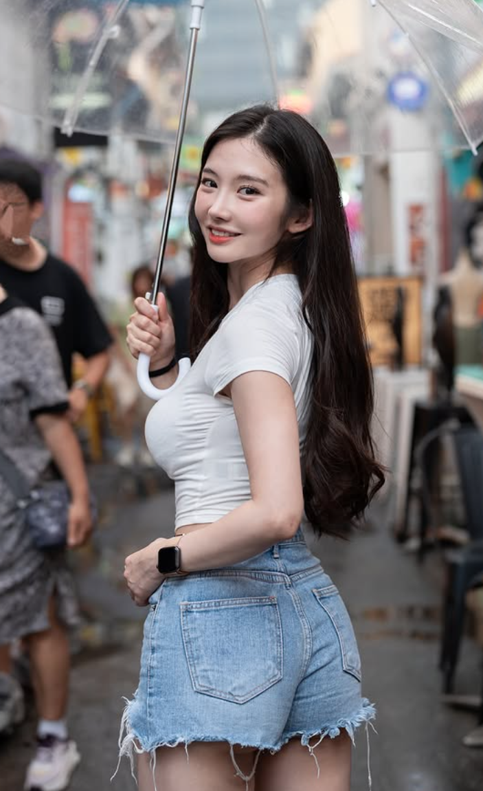 Phong cách thời trang an toàn, nữ tính của Nahyun Kim hồi mới nổi