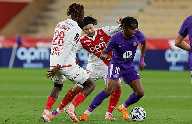 Monaco đang hướng đến chiến thắng trước Nantes. Monaco đang hướng đến chiến thắng trước Nantes.
