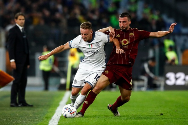 Inter Milan chơi phòng ngự chắc chắn