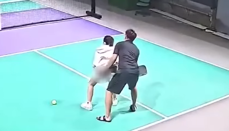 Cảnh trên sân tập pickleball Sân tập pickleball