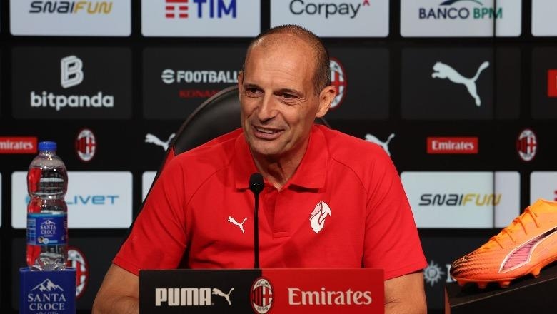 HLV Massimiliano Allegri họp báo trước trận Juventus