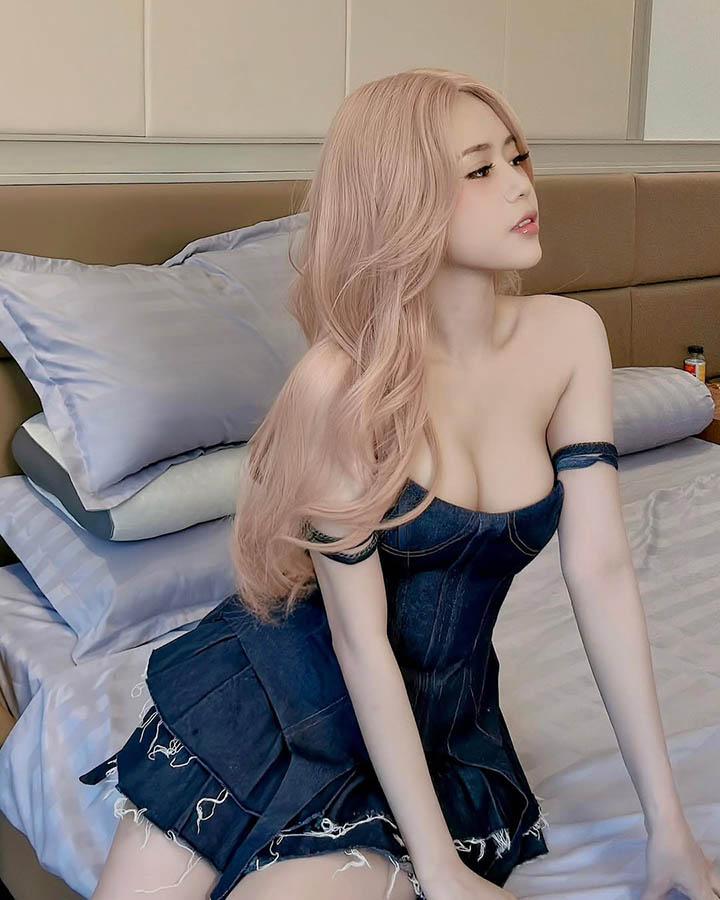 Hot girl khoe dáng và hỏi vui fan nhưng nhiều người đáp “không chịu nổi Hot girl khoe dáng và hỏi vui fan nhưng nhiều người đáp “không chịu nổi