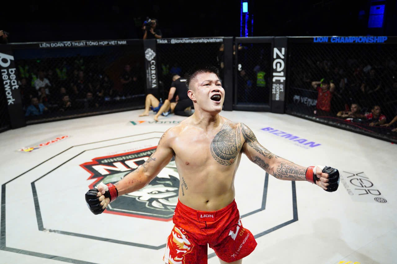 Lý Văn Huỳnh chiến thắng knock-out tại Lion Championship