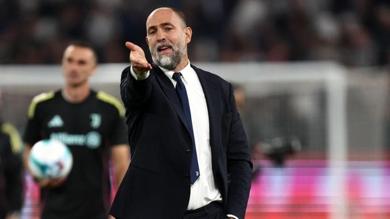 HLV Igor Tudor tại trận đấu Como vs Juventus