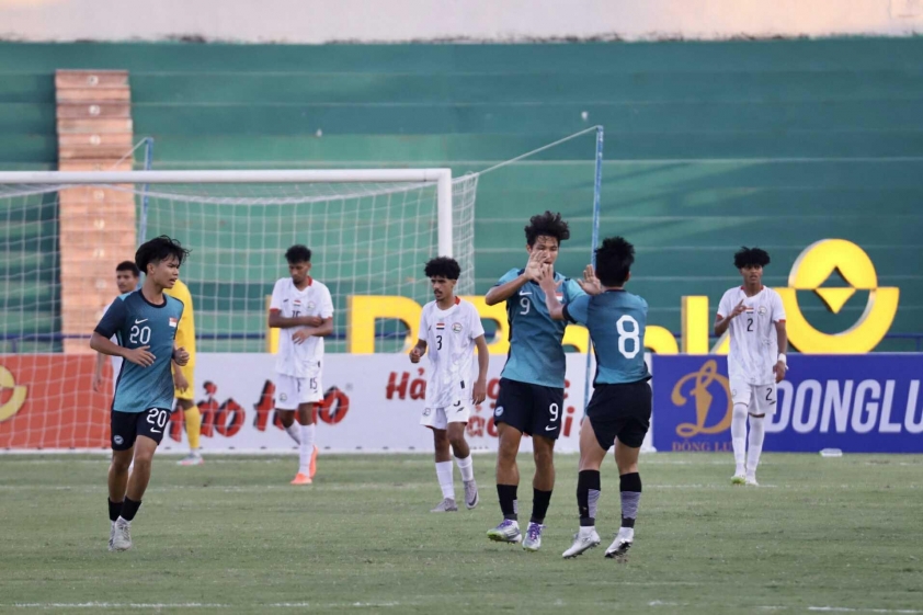 Pha ghi bàn của Tan-Vaissiere cho U23 Singapore