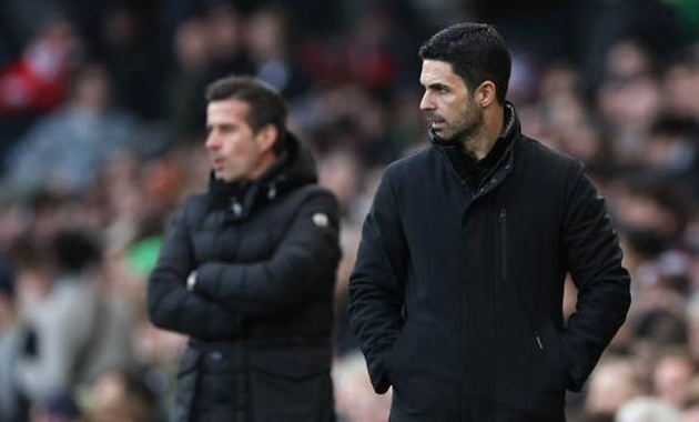 Mikel Arteta cố gắng vượt qua chiến thuật của Marco Silva